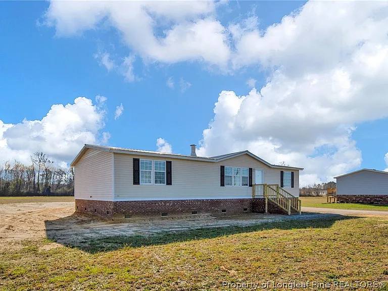 House for rent at 184 Three Bridges Rd, Pembroke, NC 28372