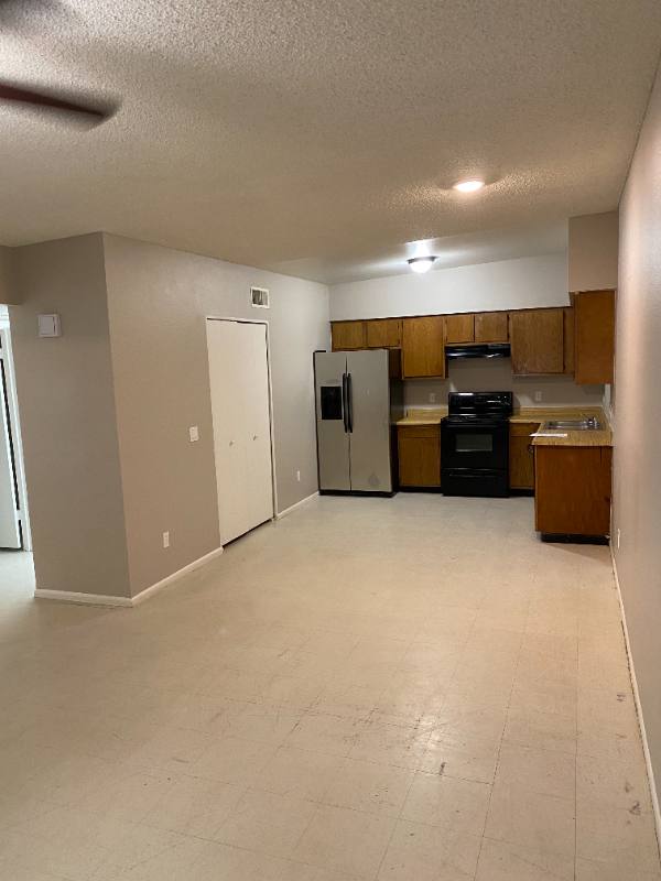 Apartment for rent at 403 E Quail Ave, Apache Junction, AZ 85119
