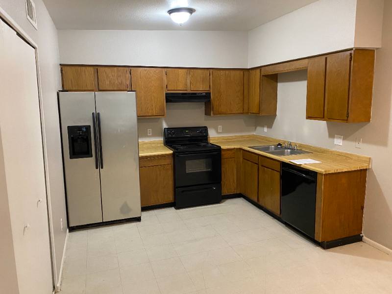 Apartment for rent at 403 E Quail Ave, Apache Junction, AZ 85119