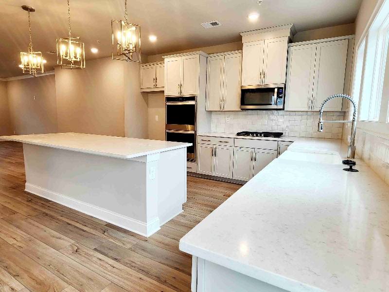 Townhouse for rent at 1054 Knoxboro Lane, Woodstock, GA 30188