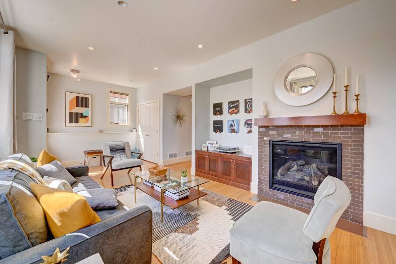 Townhouse for rent at 551 Cook St, Denver, CO 80206