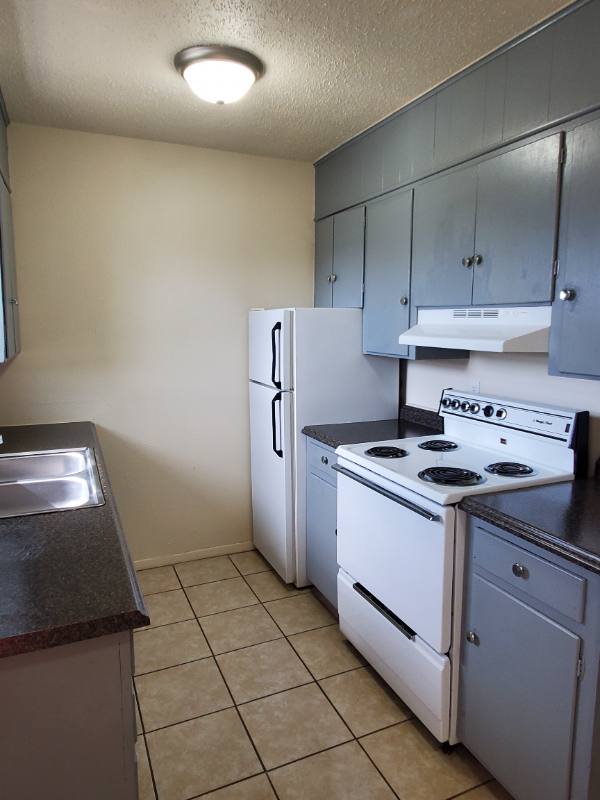 Apartment for rent at 2612 5th Ave, Canyon, TX 79015