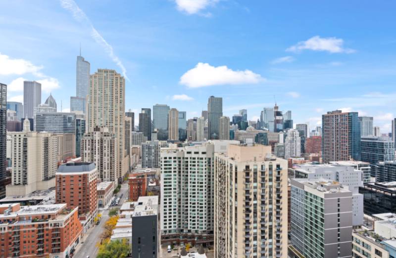 Apartment for rent at 750 N Dearborn, Chicago, IL 60654