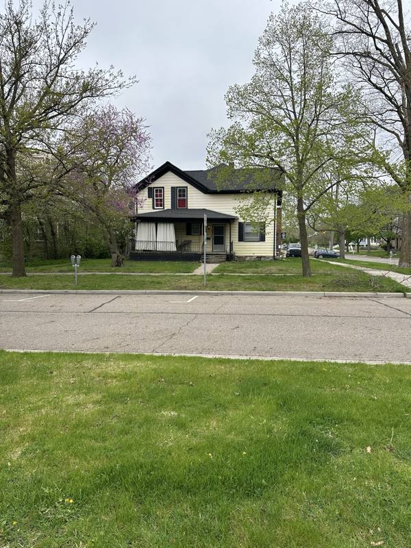 Apartment for rent at 233 N Chestnut St #A, Lansing, MI 48933