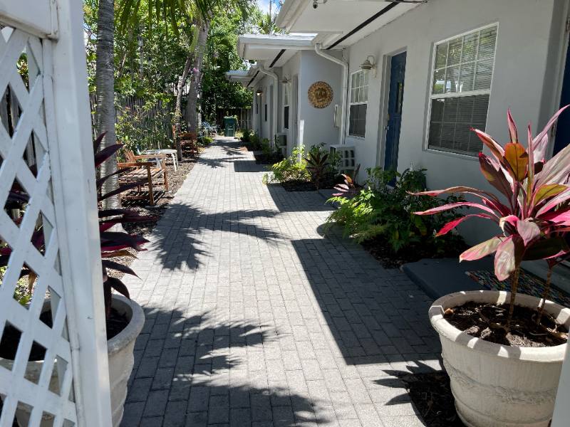 Apartment for rent at 832 NE 16th Terrace #3, Fort Lauderdale, FL 33304