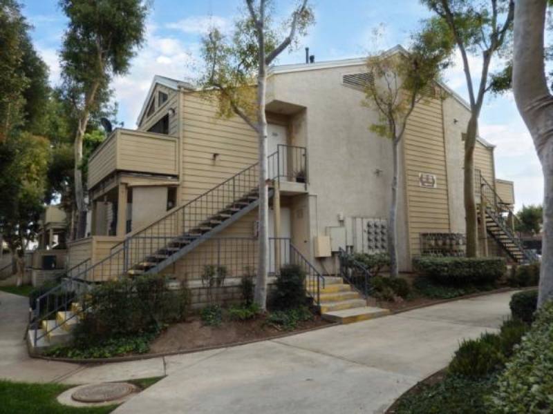 Apartment for rent at 901 S Smith Ave, Corona, CA 92882