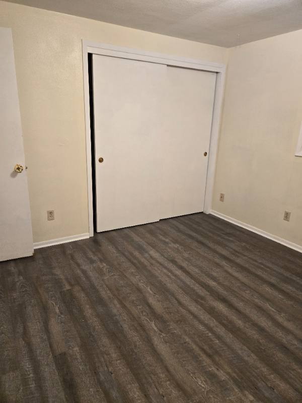 Apartment for rent at 513 N Oak St #1 2, Owatonna, MN 55060