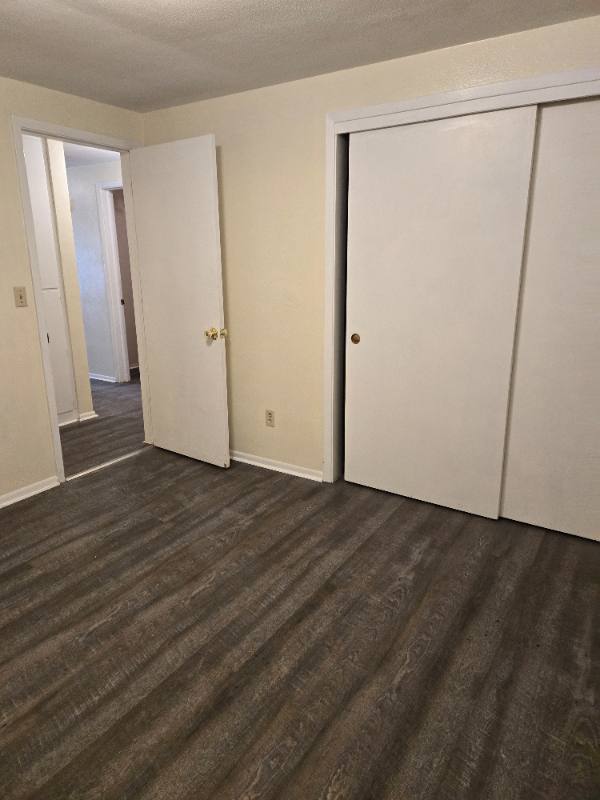 Apartment for rent at 513 N Oak St #1 2, Owatonna, MN 55060