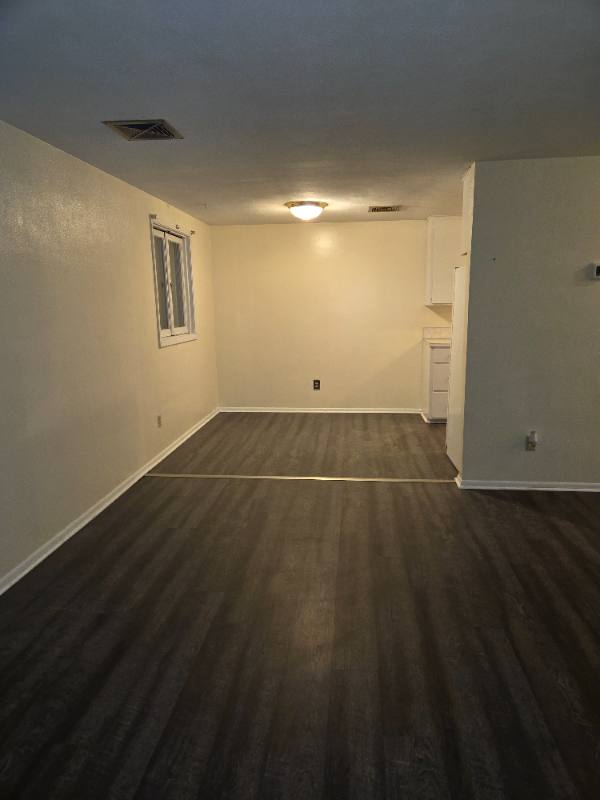 Apartment for rent at 513 N Oak St #1 2, Owatonna, MN 55060