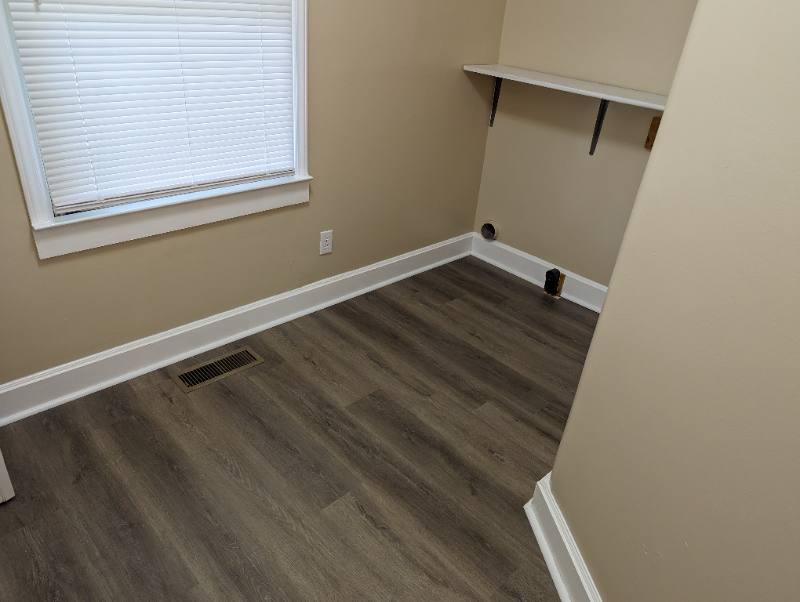 House for rent at 828 Crescent Dr, Reidsville, NC 27320