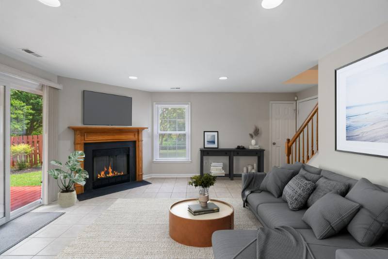 Townhouse for rent at 7073 Kings Manor Dr, Alexandria, VA 22315