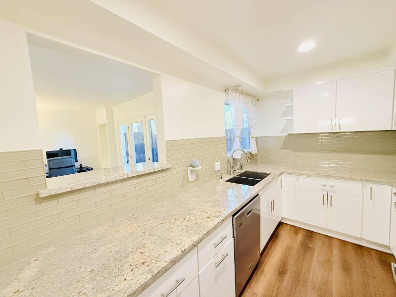 Condo for rent at 7560 Hollywood Blvd #101, Los Angeles, CA 90046