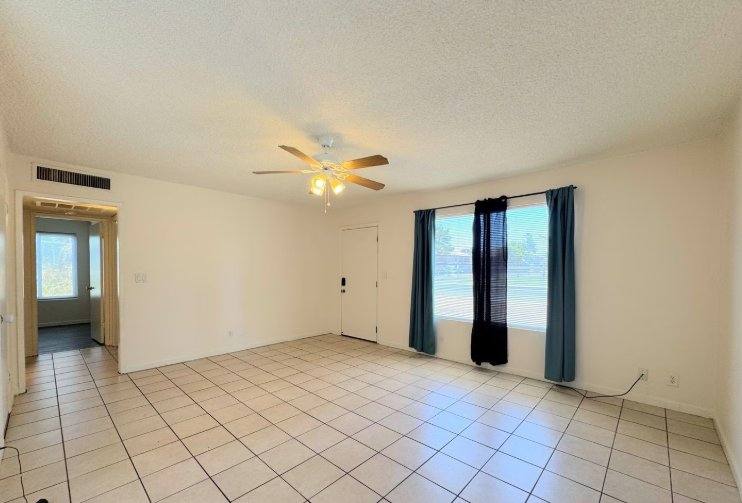 House for rent at 3817 K St #A, Bakersfield, CA 93301