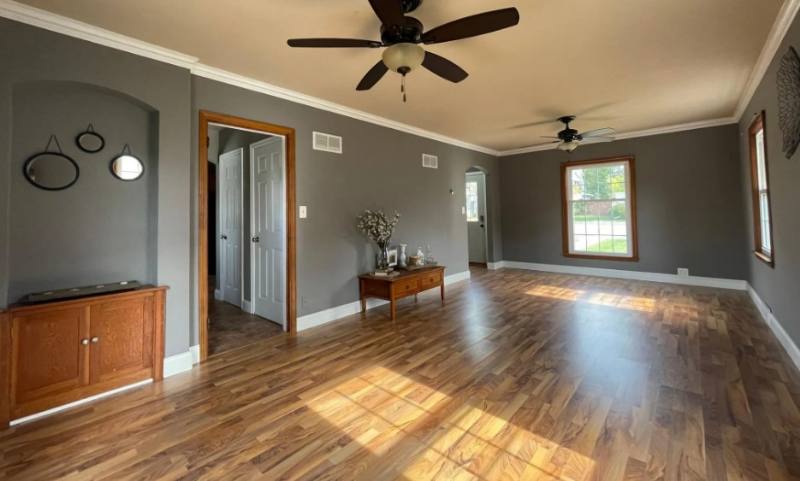 House for rent at 218 S 4th St, Le Sueur, MN 56058