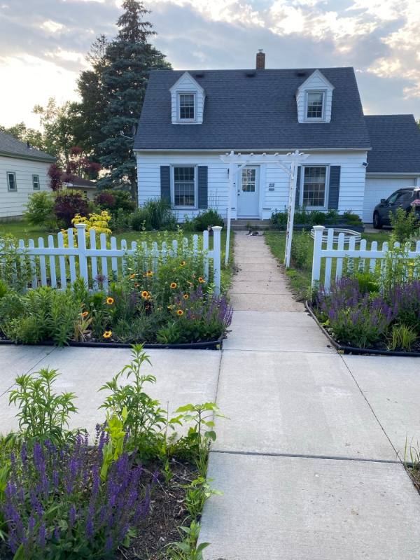 House for rent at 218 S 4th St, Le Sueur, MN 56058