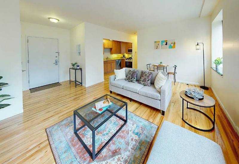 Condo for rent at 69 E 130th St, New York, NY 10037