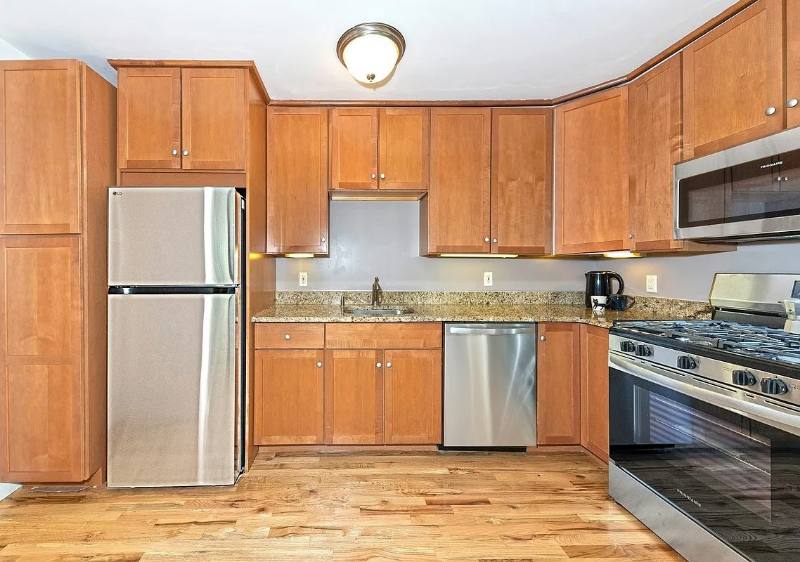 Condo for rent at 69 E 130th St, New York, NY 10037