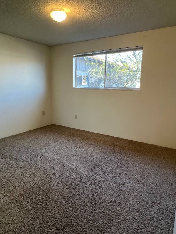 Apartment for rent at 620 NW 21st St #6, Corvallis, OR 97330