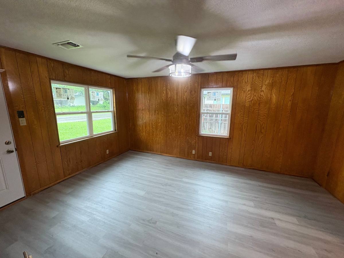 House for rent at 1503 Jackson St, Kaufman, TX 75142