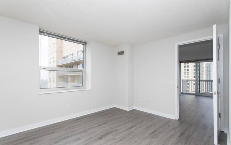 Apartment for rent at 544 N State St, Chicago, IL 60654
