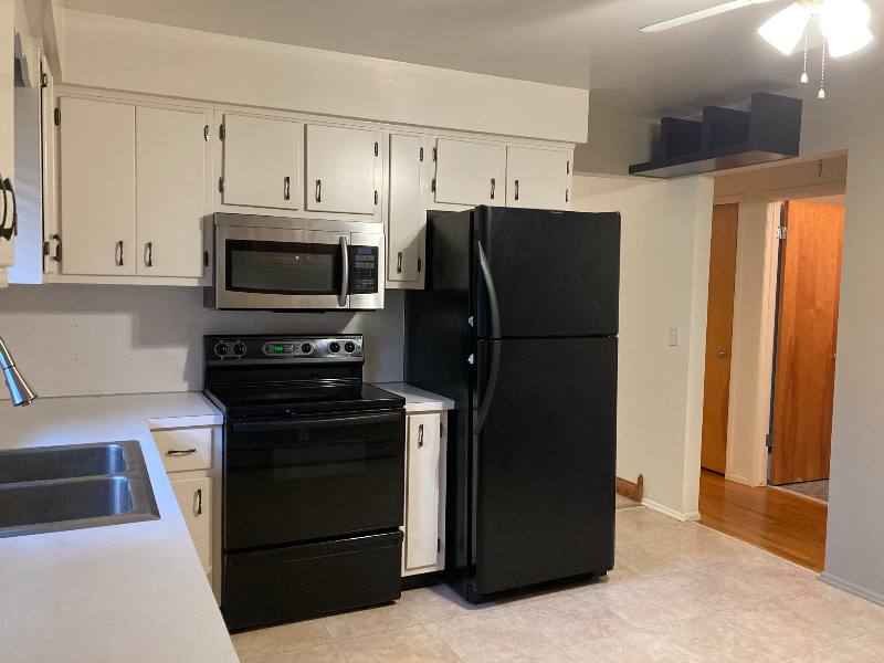 Apartment for rent at 4610 4612 Tolland Ave, Holt, MI 48842