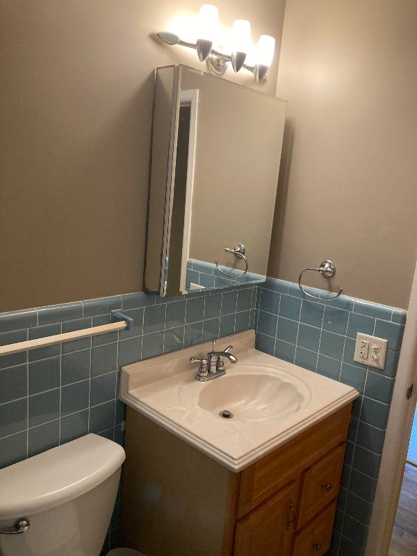 Apartment for rent at 4610 4612 Tolland Ave, Holt, MI 48842
