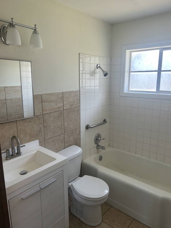 House for rent at 3007 Curtis Dr #B, Amarillo, TX 79109