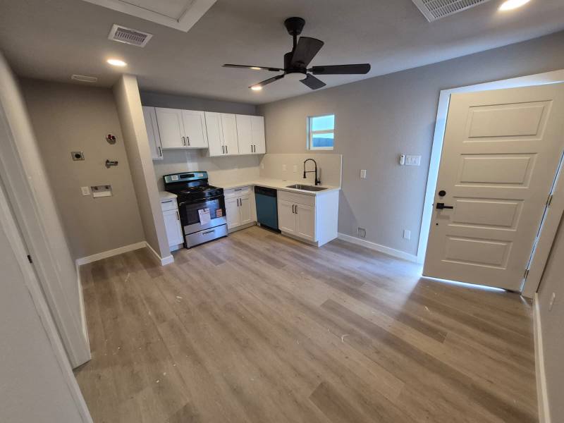 Apartment for rent at 3268 Holman St #4, Houston, TX 77004