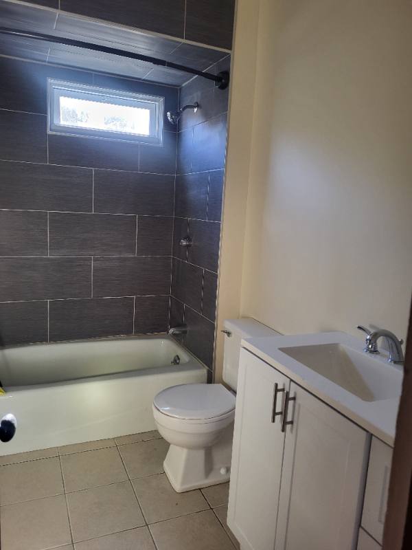Apartment for rent at 36 Rutland St #1, New Bedford, MA 02745