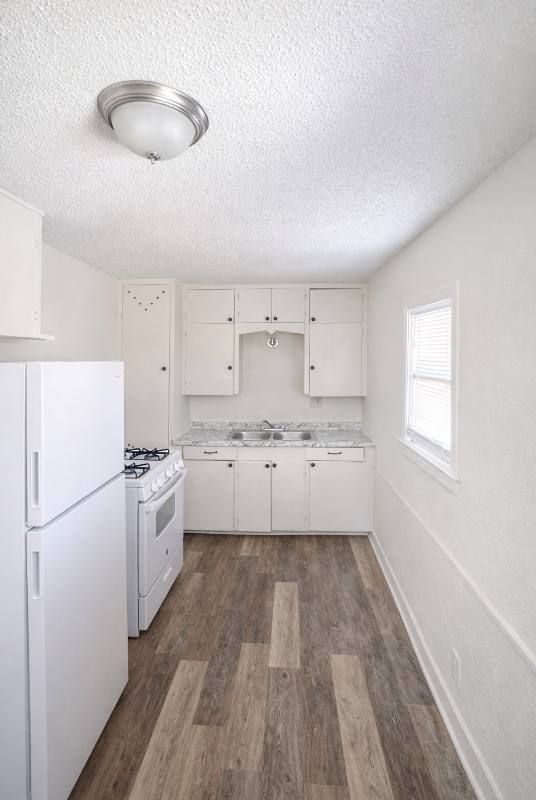 Apartment for rent at 300 Delmar Court #6, Fort Worth, TX 76108
