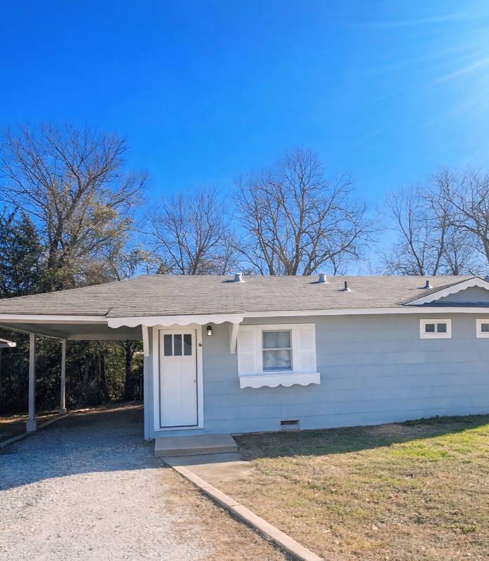 Apartment for rent at 300 Delmar Court #6, Fort Worth, TX 76108