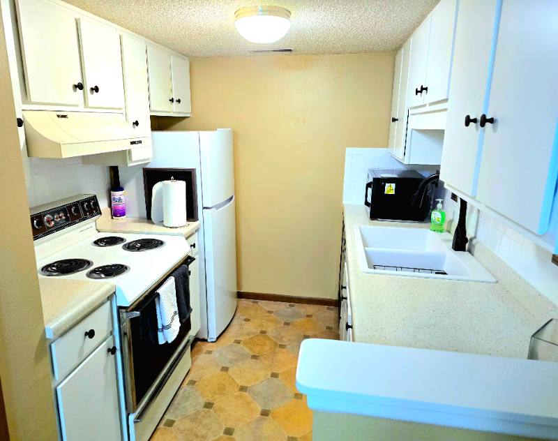 Apartment for rent at 3034 SW Lydia Ave #211, Topeka, KS 66614