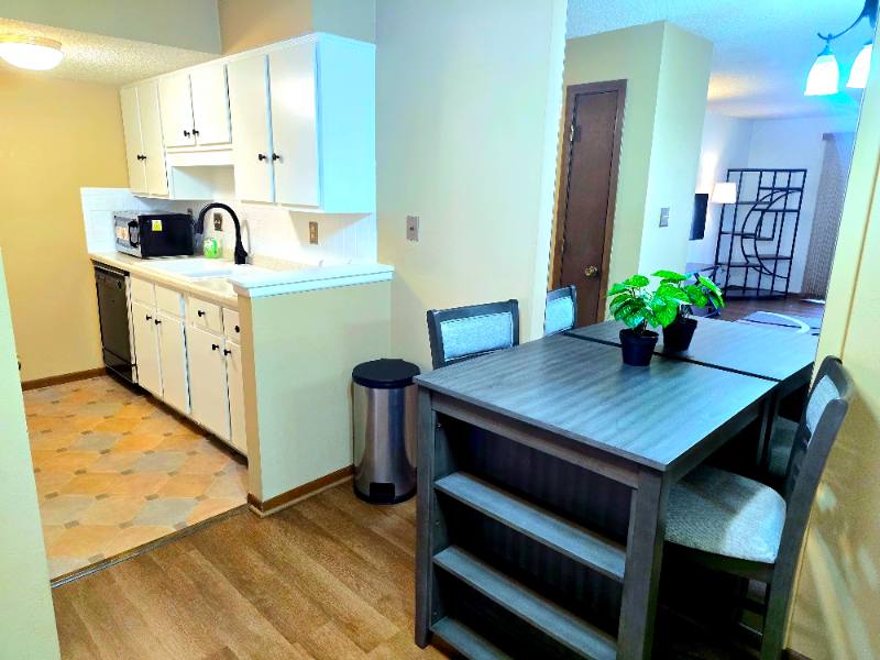 Apartment for rent at 3034 SW Lydia Ave #211, Topeka, KS 66614