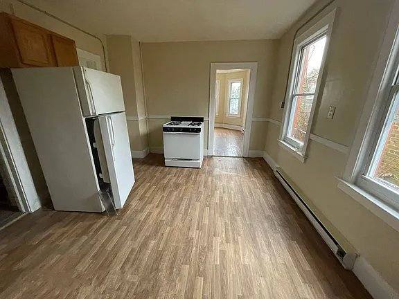 Apartment for rent at 54 Crown St #1, Waterbury, CT 06704