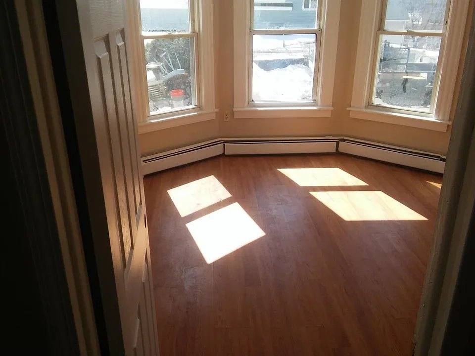 Apartment for rent at 54 Crown St #1, Waterbury, CT 06704