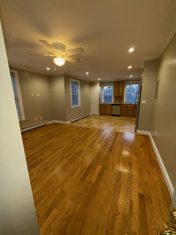 Apartment for rent at 150 S 6th Ave #2, Mount Vernon, NY 10550
