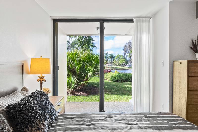 Apartment for rent at 3071 Willow Green, Sarasota, FL 34235