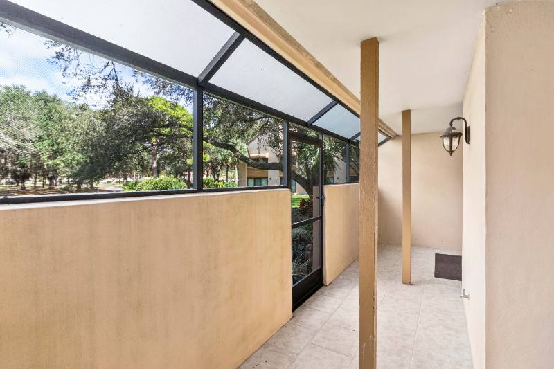 Apartment for rent at 3071 Willow Green, Sarasota, FL 34235