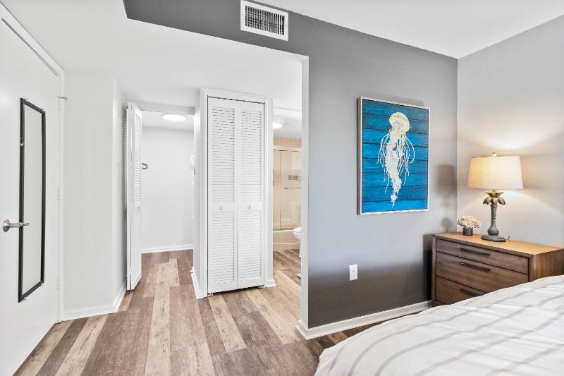 Apartment for rent at 3071 Willow Green, Sarasota, FL 34235