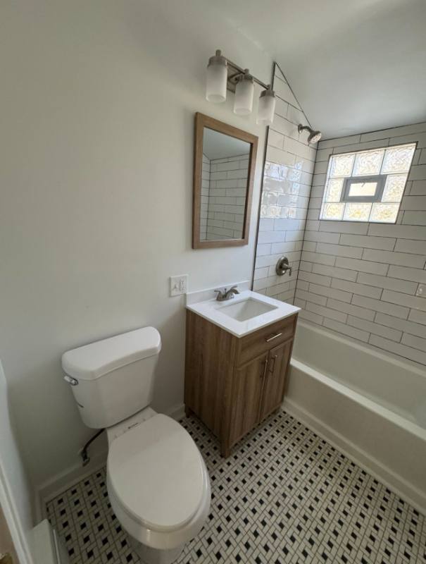 House for rent at 4508 S Burrel St, Milwaukee, WI 53207