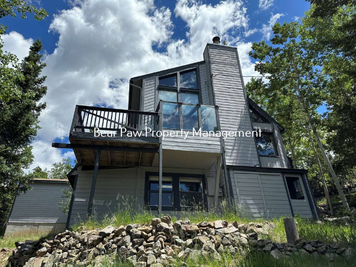 House for rent at 11243 Conifer Mountain Rd, Conifer, CO 80433