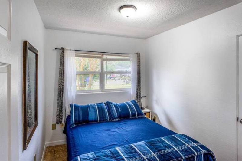 House for rent at 2721 Raeford Rd #1, Orlando, FL 32806