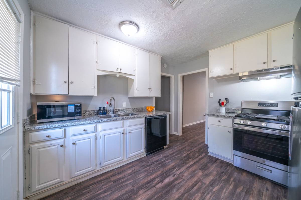 House for rent at 7237 Boggess #5, Houston, TX 77016