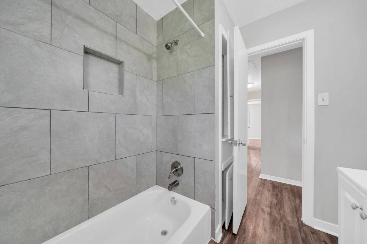 House for rent at 7237 Boggess #5, Houston, TX 77016