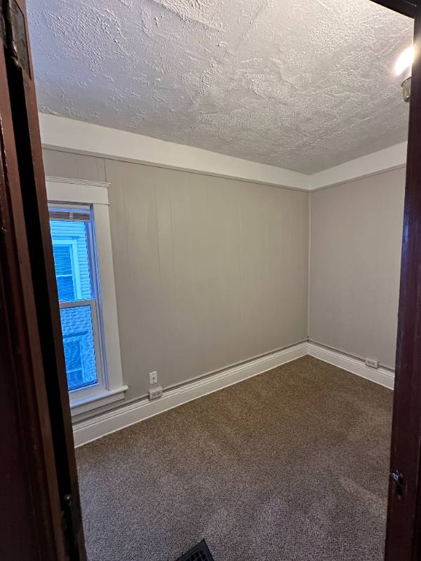Apartment for rent at 524 W Beardsley Ave #524, Elkhart, IN 46514
