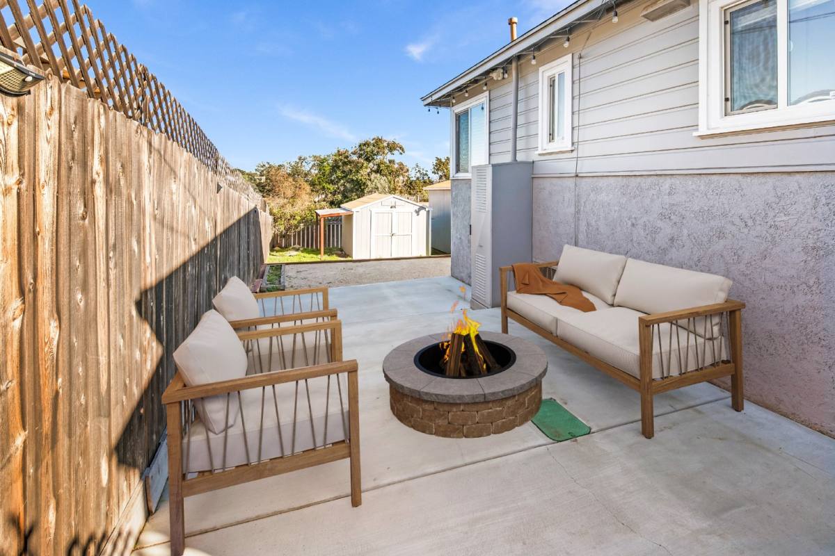 House for rent at 1905 Coolidge St, San Diego, CA 92111