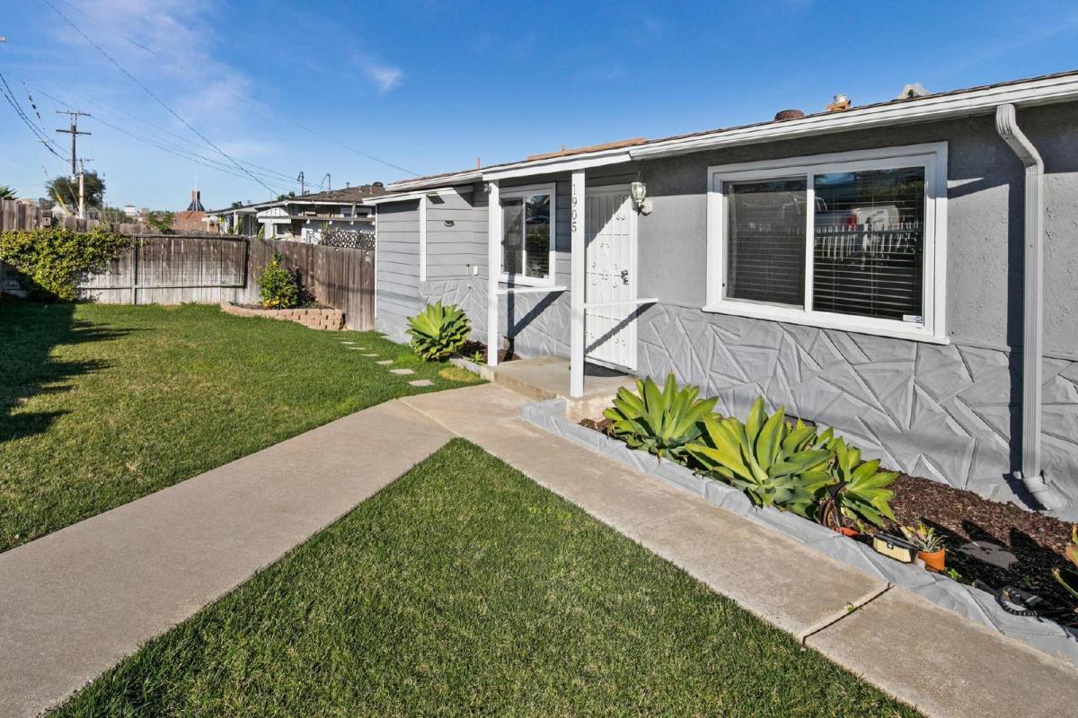 House for rent at 1905 Coolidge St, San Diego, CA 92111