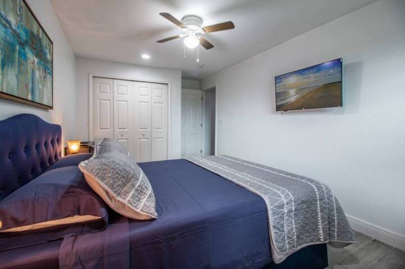 Apartment for rent at 3120 Peel Ave #4, Orlando, FL 32806