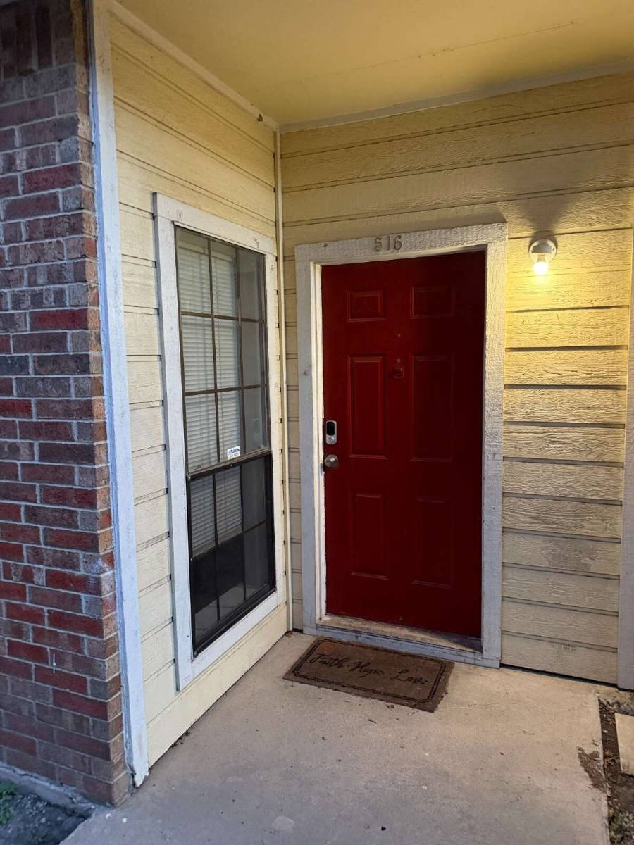 Condo for rent at 9601 Forest #516, Dallas, TX 75243