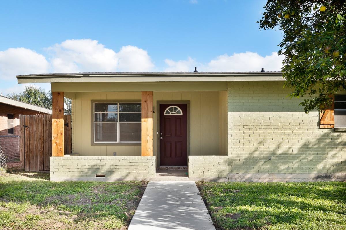 House for rent at 202 N 41st St, McAllen, TX 78501